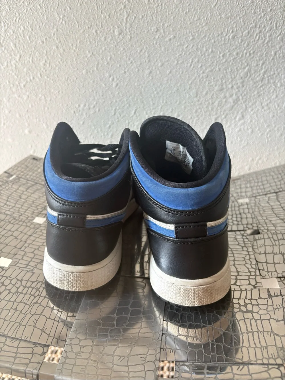Jordan Men’s Mid-Top Sneakers Black, White & Royal Blue